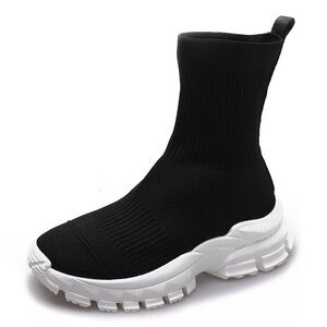 L’intervalle Black High Top Sock Sneaker